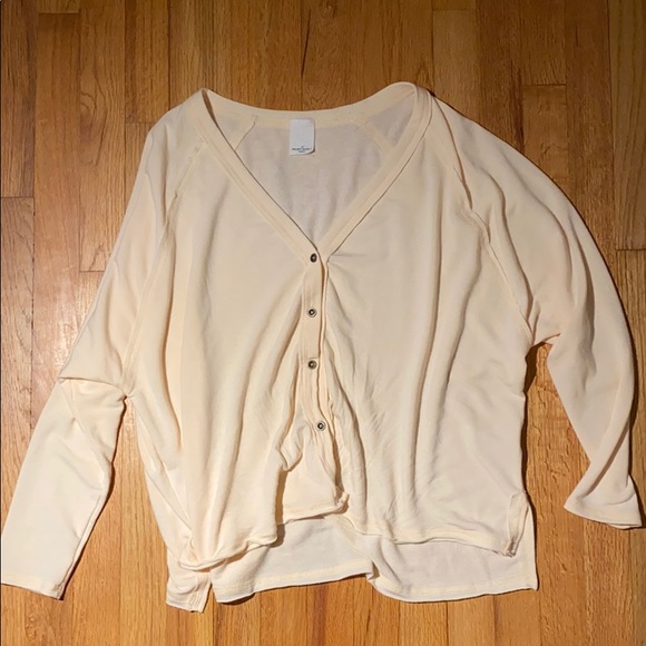 Light Pink Sweater - Picture 1 of 3